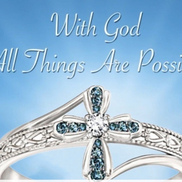 Exquisite Elegant Cross Blue Zircon Ring - Picture 2 of 5